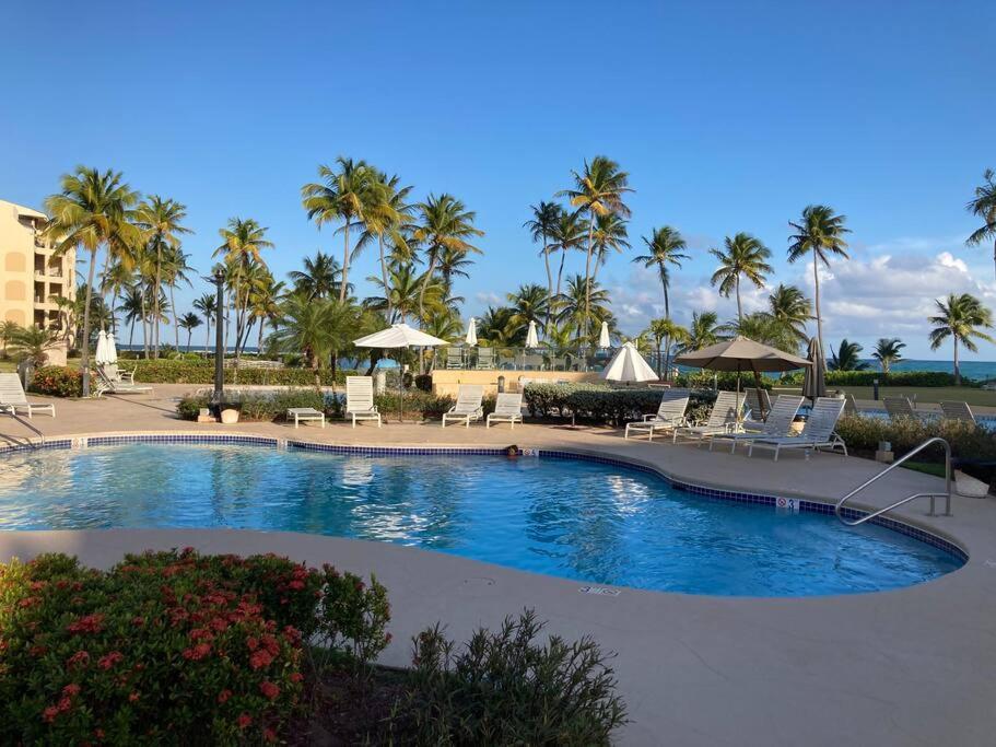 Beach Access + 3 Pools + Ocean Views - 2Br In Palmas - Sleeps 7 Humacao Exterior foto