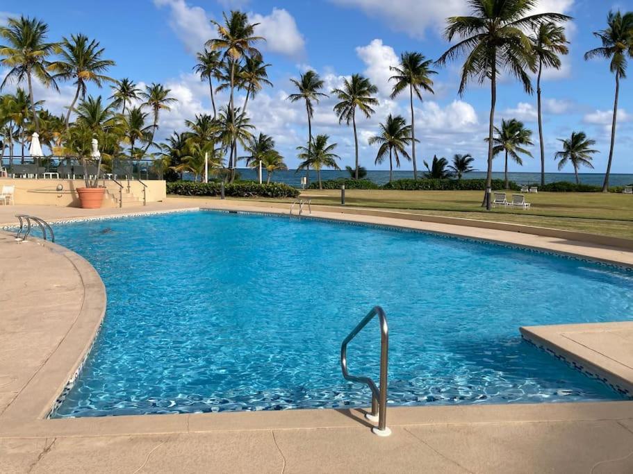 Beach Access + 3 Pools + Ocean Views - 2Br In Palmas - Sleeps 7 Humacao Exterior foto